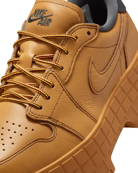 Кроссовки женские Nike AIR JORDAN 1 BROOKLYN LOW коричневые HF3184-700