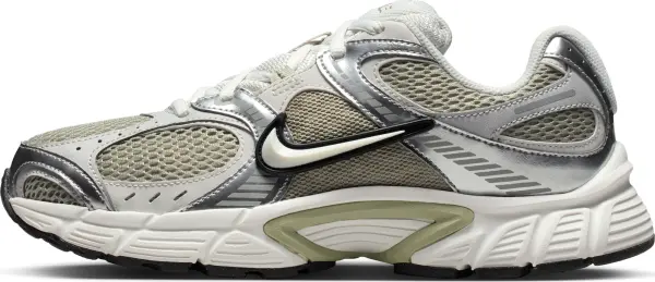 Кроссовки женские Nike V5 RNR оливково-серебряно-серые HQ7901-301