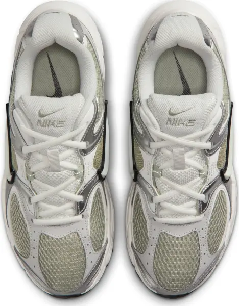 Кроссовки женские Nike V5 RNR оливково-серебряно-серые HQ7901-301