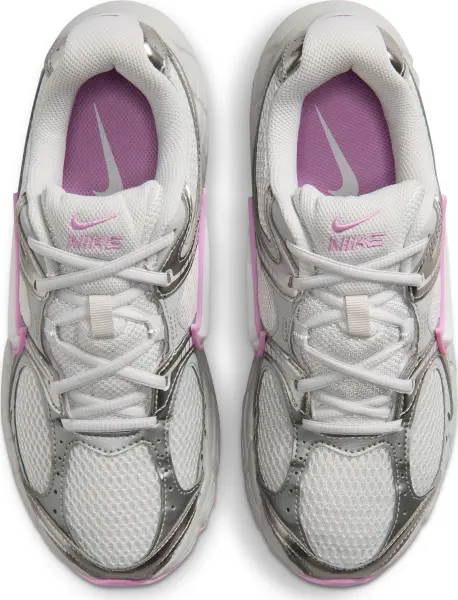 Кроссовки женские Nike V5 RNR серо-розовые HQ7901-009