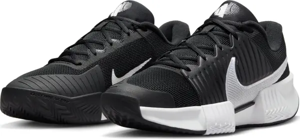 Кросівки тенісні Nike ZOOM GP CHALLENGE PRO CLAY чорно-білі FJ7767-001