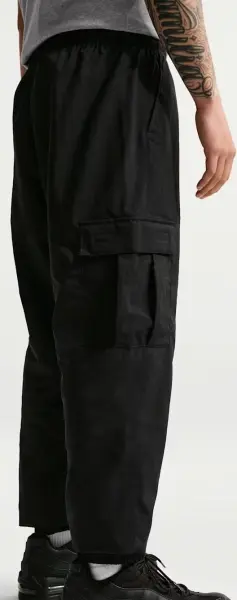 Спортивні штани Nike CLUB WOVEN CARGO чорні HJ1990-010