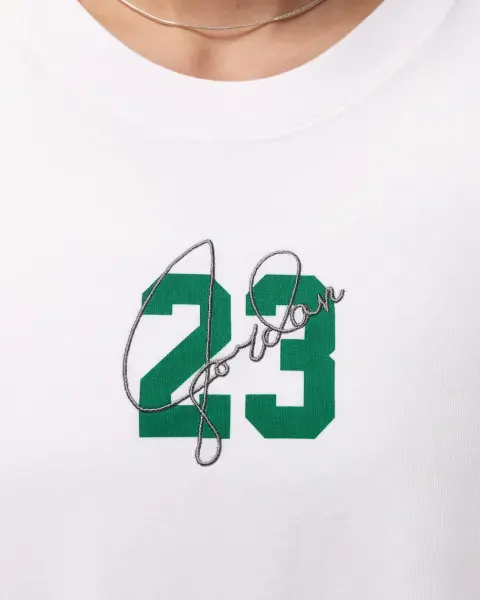 Футболка женская Nike JORDAN ESSENTIALS GRAPHIC белая DM3244-100