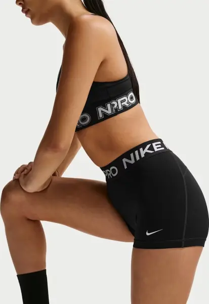Велосипедки жіночі Nike PRO MID-RISE 7.5CM чорні IQ1037-010