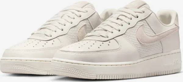 Кроссовки женские Nike AIR FORCE 1 '07 бежевые IQ0275-030