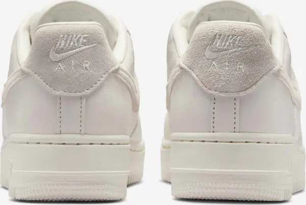 Кроссовки женские Nike AIR FORCE 1 '07 бежевые IQ0275-030