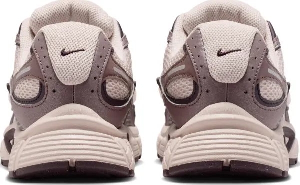 Кроссовки женские Nike V5 RNR SE светло-розово-коричневые IO0464-600