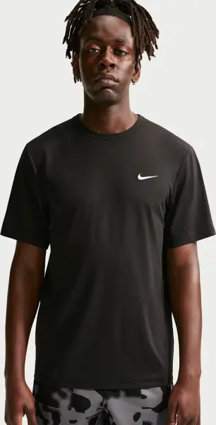 Футболка Nike HYVERSE DRI-FIT UV черная IF2197-010