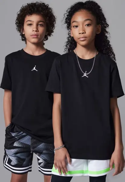 Футболка підліткова Nike JORDAN SPORT DRI-FIT CORE чорна 95D618-023