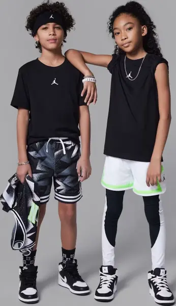 Футболка підліткова Nike JORDAN SPORT DRI-FIT CORE чорна 95D618-023