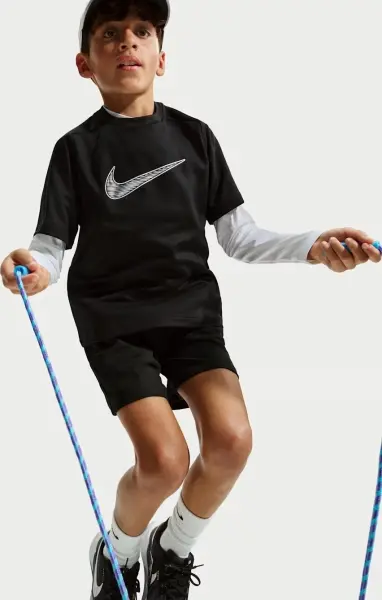 Футболка подростковая Nike MULTI DRI-FIT черная IF2430-010