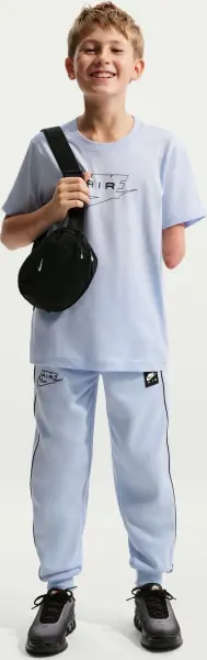 Футболка подростковая Nike SPORTSWEAR голубая II0287-407