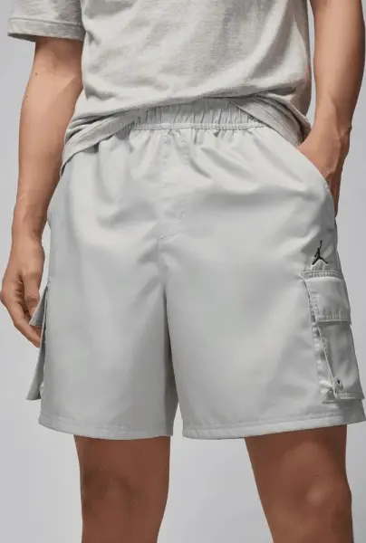 Шорты Nike JORDAN BROOKLYN светло-серые HV9683-034
