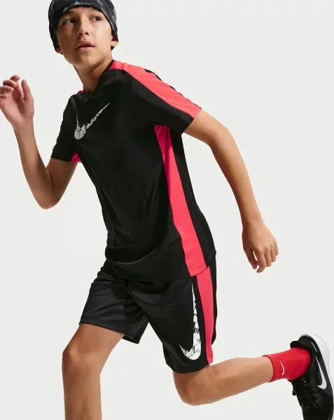 Шорти підліткові Nike TROPHY23 DRI-FIT чорно-червоні IF2399-010
