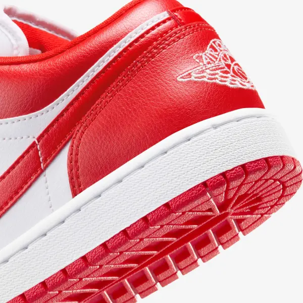 Кросівки жіночі Nike AIR JORDAN 1 LOW біло-червоні DC0774-110