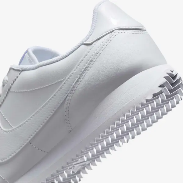 Кроссовки женские Nike CORTEZ LEATHER белые DN1791-109