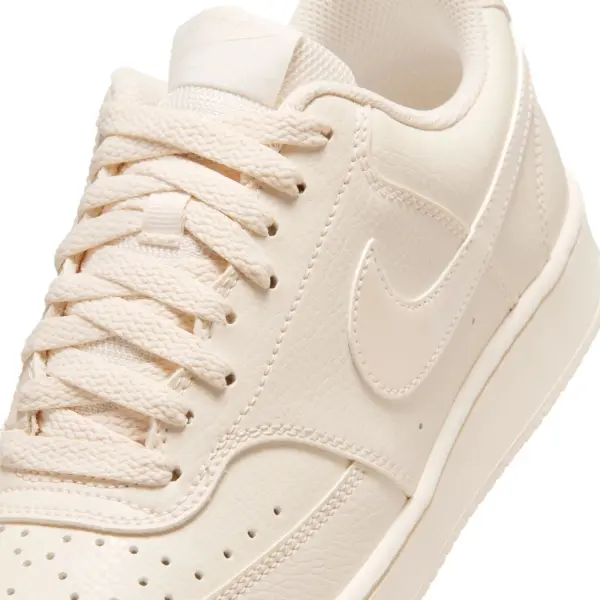 Кроссовки женские Nike COURT VISION LOW SE бежевые II6563-100
