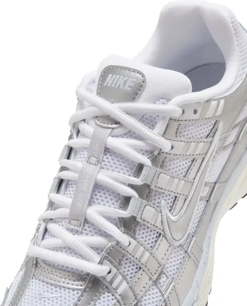 Кроссовки женские Nike P-6000 бело-серебряные BV1021-106