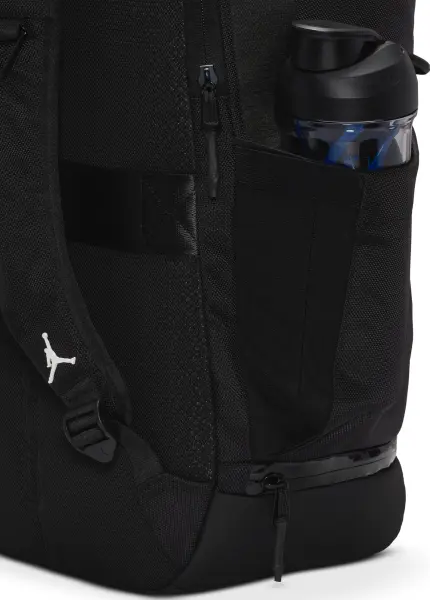 Рюкзак Nike JORDAN SPORT 32.9L черный MA0945-023