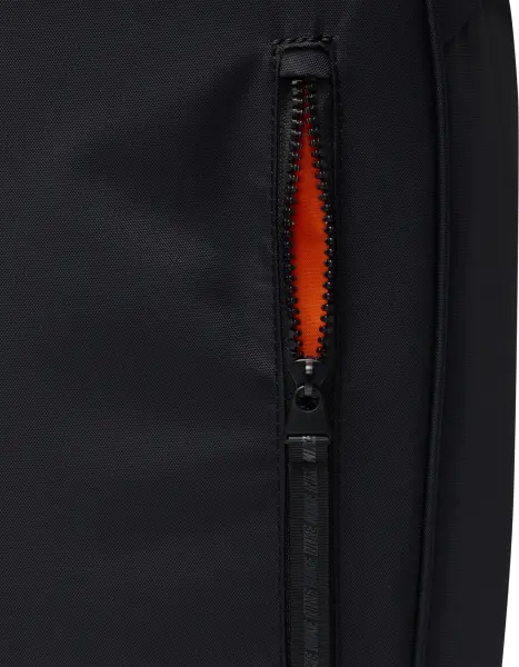 Рюкзак Nike SPORTSWEAR COMMUTE 25L чорний FZ6128-011