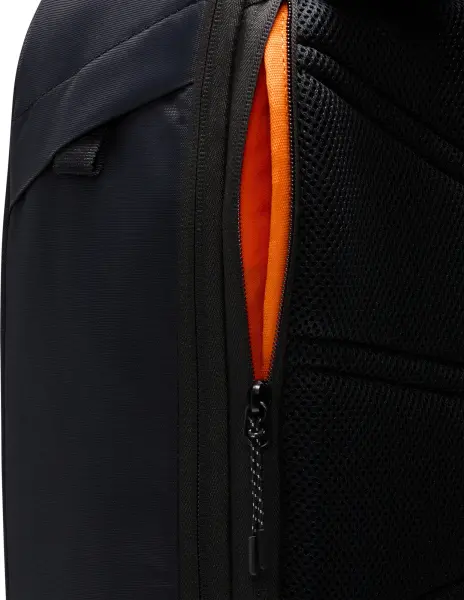 Рюкзак Nike SPORTSWEAR COMMUTE 25L чорний FZ6128-011