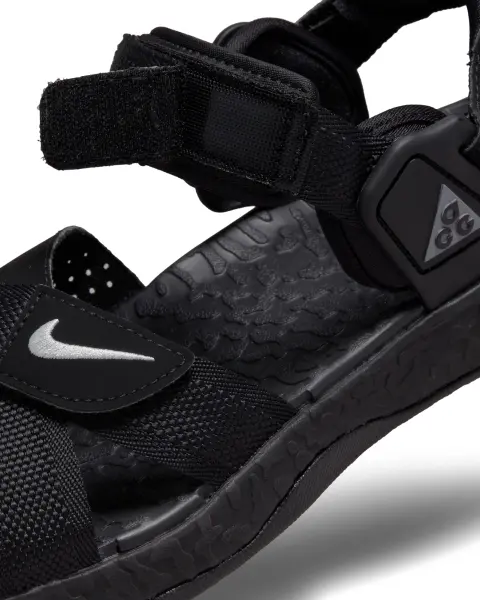 Сандалі Nike ACG AIR DESCHUTZ+ чорні DO8951-001