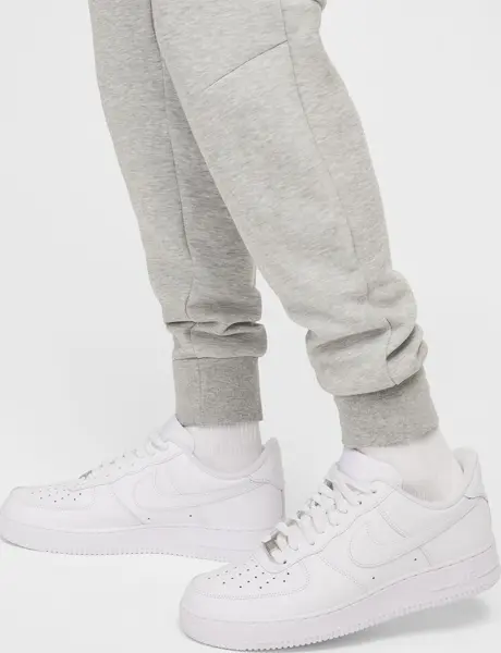 Спортивный костюм Nike TECH серый HV0949-063&HV0959-063