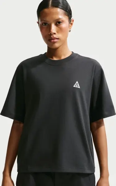 Футболка жіноча Nike ACG чорна DJ3646-011