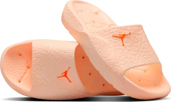 Шлепанцы Nike JORDAN FRANCHISE SHOWER светло-оранжевые HQ2163-801