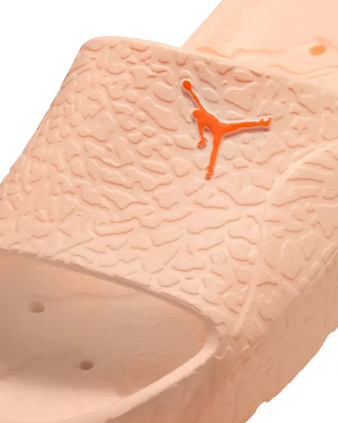 Шлепанцы Nike JORDAN FRANCHISE SHOWER светло-оранжевые HQ2163-801