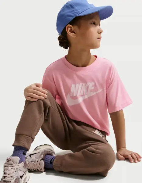 Футболка дитяча Nike CLUB BOXY світло-рожева 36L160-A0W