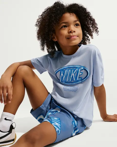 Комплект летний детский Nike SPORTSWEAR CLUB дымчато-голубо-синий 86N878-U1T