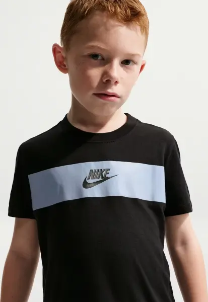 Комплект летний детский Nike SPORTWEAR FUTURA черно-светло-серый 86N922-BAD