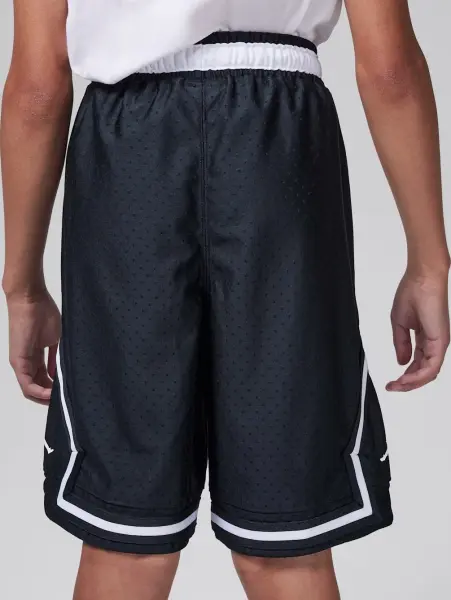 Шорты подростковые Nike JORDAN SPORT DRI-FIT DIAMOND черно-белые 95D313-023