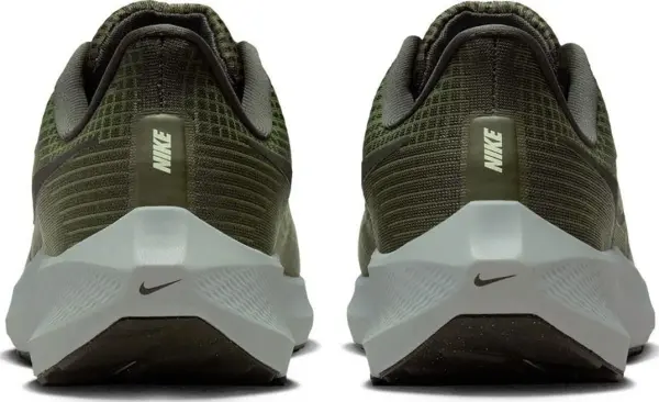 Кроссовки беговые Nike PEGASUS 39 темно-зеленые DH4071-300