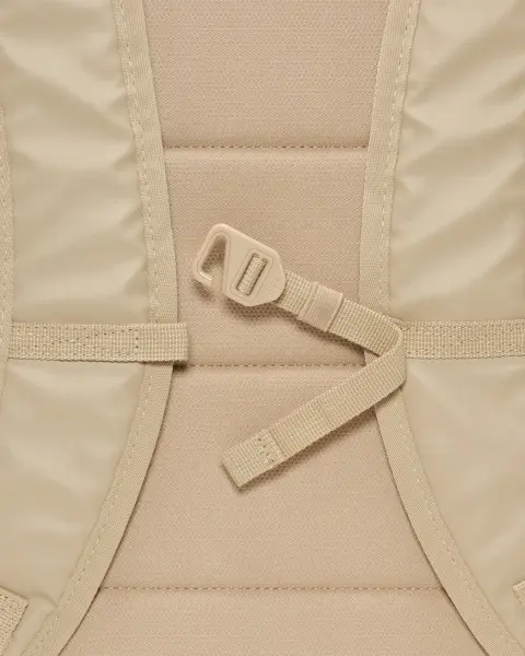 Рюкзак Nike HERITAGE WINTERIZED EUGENE 23L бежевий DN3592-253