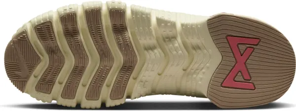 Кроссовки для тренировок женские Nike FREE METCON 5 кремово-бежевые DV3950-100