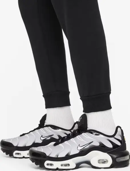 Спортивные штаны подростковые Nike CLUB FLEECE черные FD2995-010