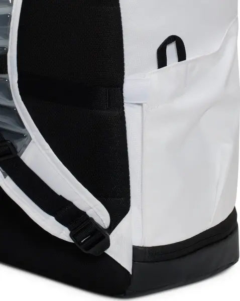 Рюкзак Nike VARSITY ELITE 32L бело-золотой HM9965-100
