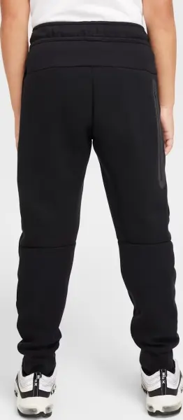 Спортивный костюм подростковый Nike SPORTSWEAR TECH FLEECE черный HV5867-010__HV5869-010