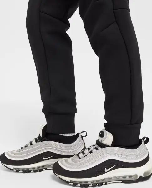 Спортивный костюм подростковый Nike SPORTSWEAR TECH FLEECE черный HV5867-010__HV5869-010