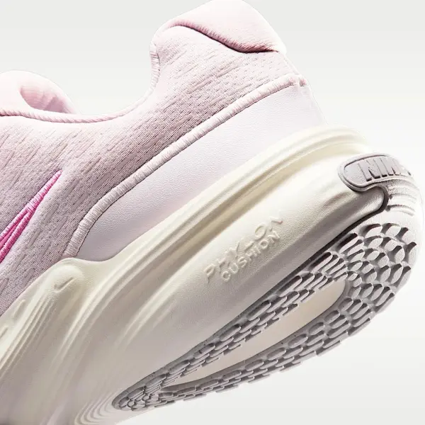 Кросівки жіночі Nike UPLIFT SC світло-рожеві IB2766-605