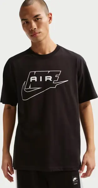 Футболка Nike SPORTSWEAR чорна IH1359-010