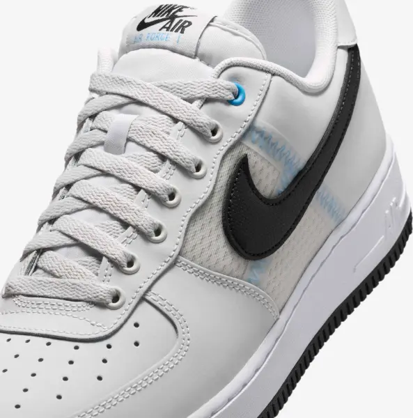 Кросівки Nike AIR FORCE 1'07 LV8 біло-чорно-блакитні IH4462-001