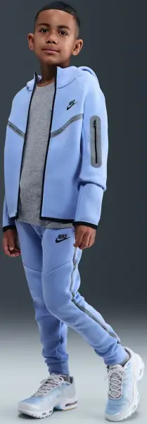 Толстовка подростковая Nike SPORTSWEAR TECH FLEECE FULL-ZIP REFLECTIVE ACCENTS голубая IM9154-468