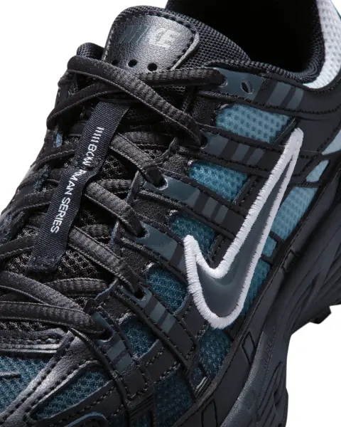 Кроссовки подростковые Nike P-6000 (GS) черно-бело-голубые IO9922-003