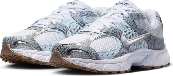 Кросівки жіночі Nike V5 RNR PREMIUM біло-блакитно-срібні IR1381-001