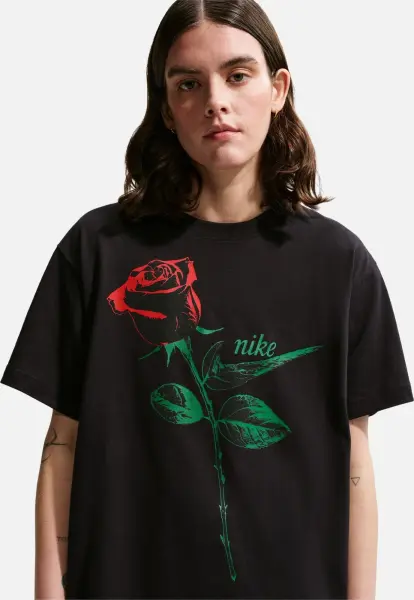 Футболка женская Nike SPORTSWEAR OVERSIZED черная IR7826-010