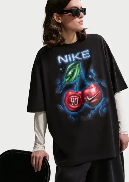 Футболка жіноча Nike SPORTSWEAR OVERSIZED чорна IR7836-010