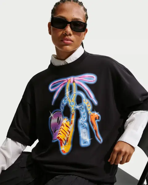 Футболка жіноча Nike SPORTSWEAR OVERSIZED чорна IR7848-010